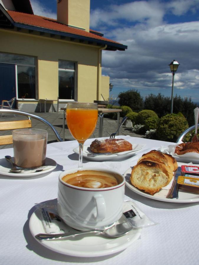 Hotel Ermintxo Ea Esterno foto